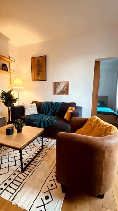 Appartement 2 Pieces A Quelques Minutes De Paris Le Pre-Saint-Gervais Luaran gambar