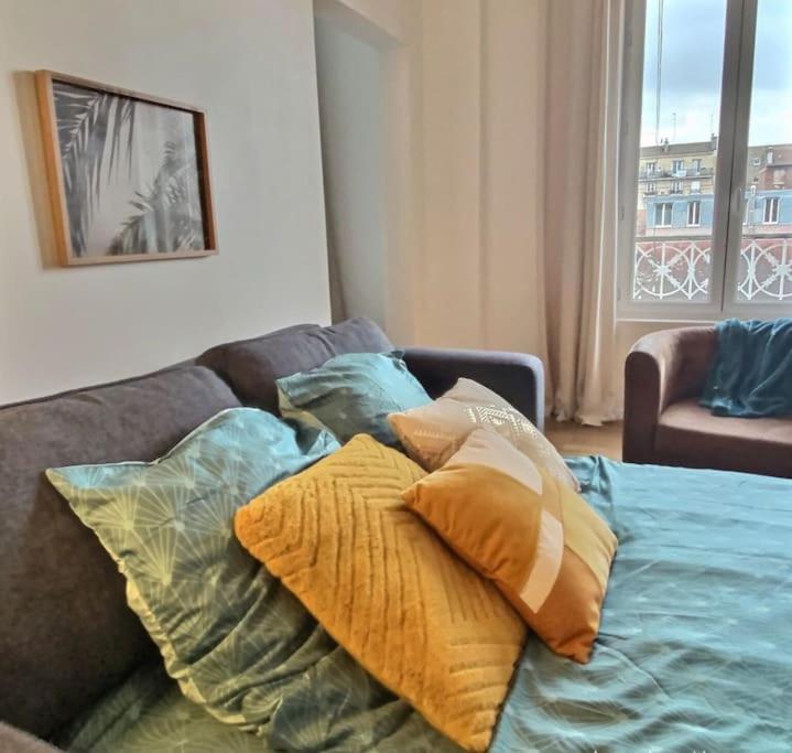 Appartement 2 Pieces A Quelques Minutes De Paris Le Pre-Saint-Gervais Luaran gambar